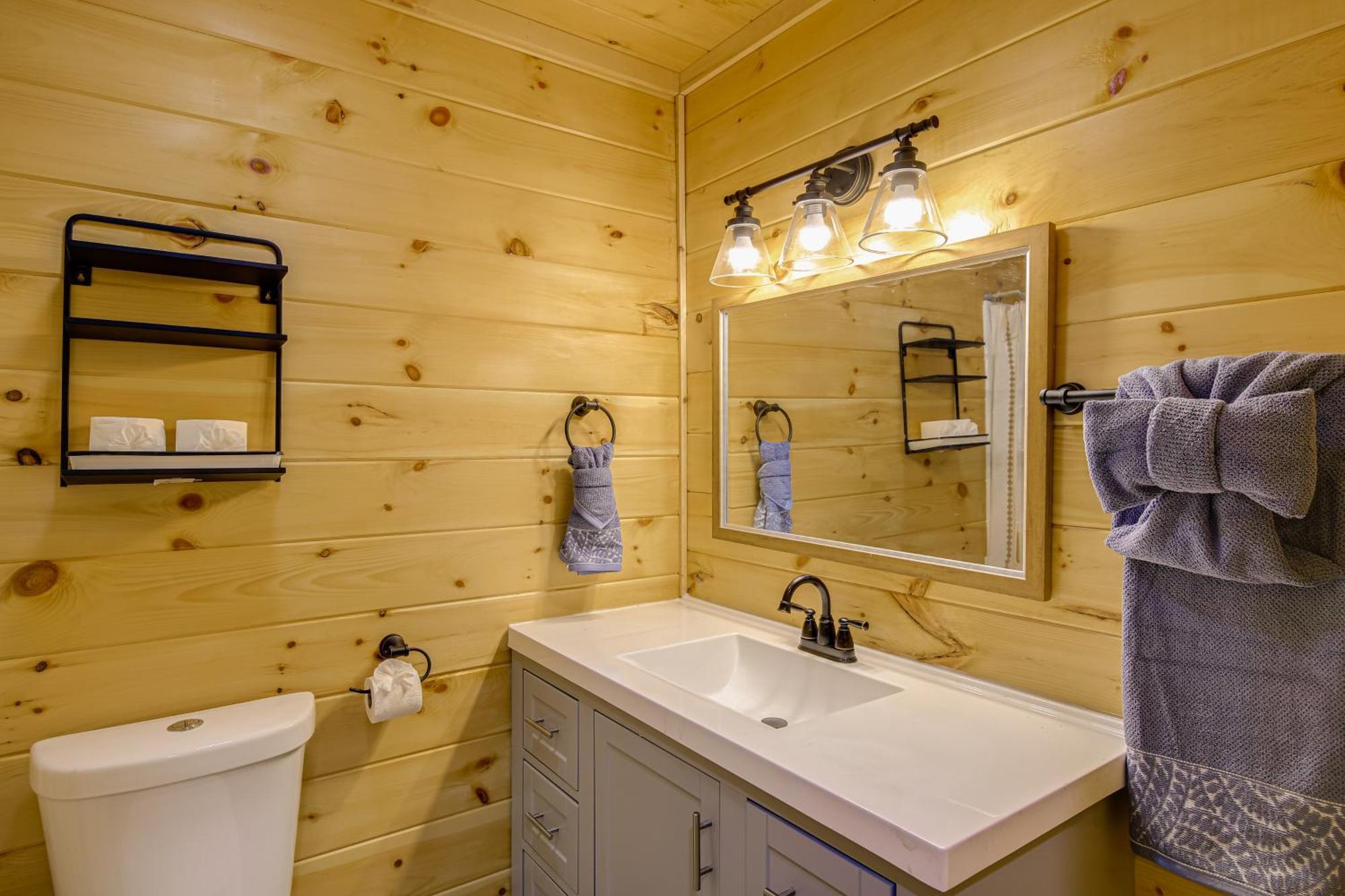 Gatlinburg Cabin With Game Room, Hot Tub And Mtn Views Eksteriør bilde