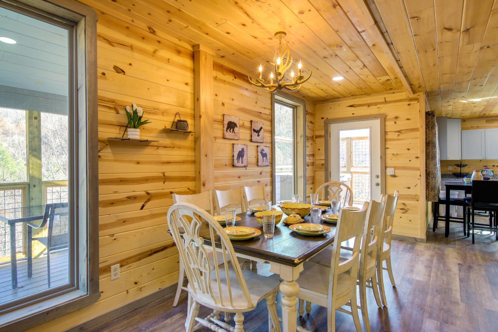 Gatlinburg Cabin With Game Room, Hot Tub And Mtn Views Eksteriør bilde