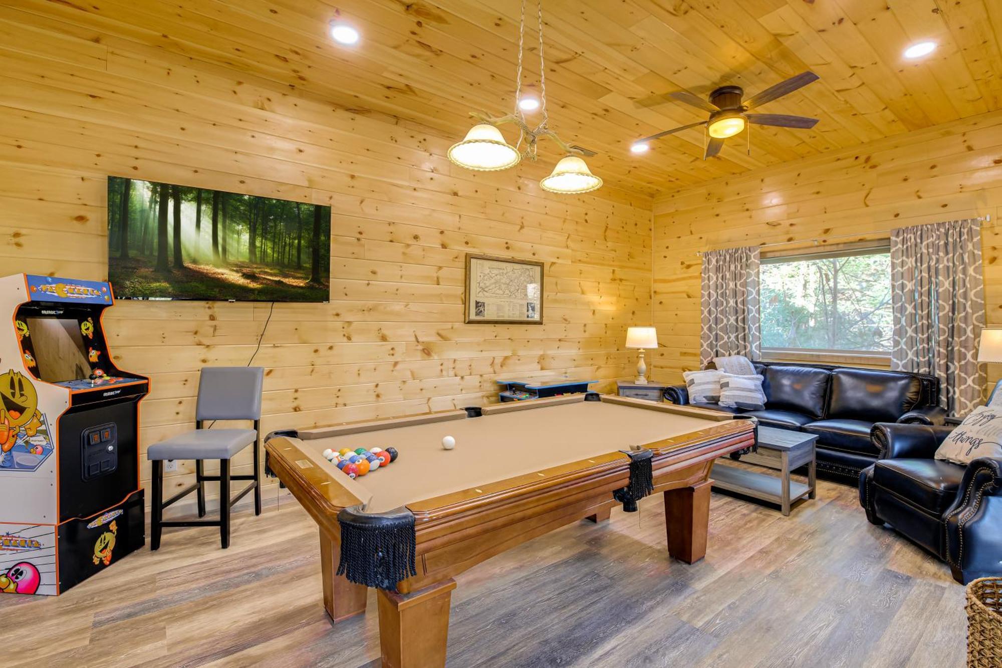 Gatlinburg Cabin With Game Room, Hot Tub And Mtn Views Eksteriør bilde